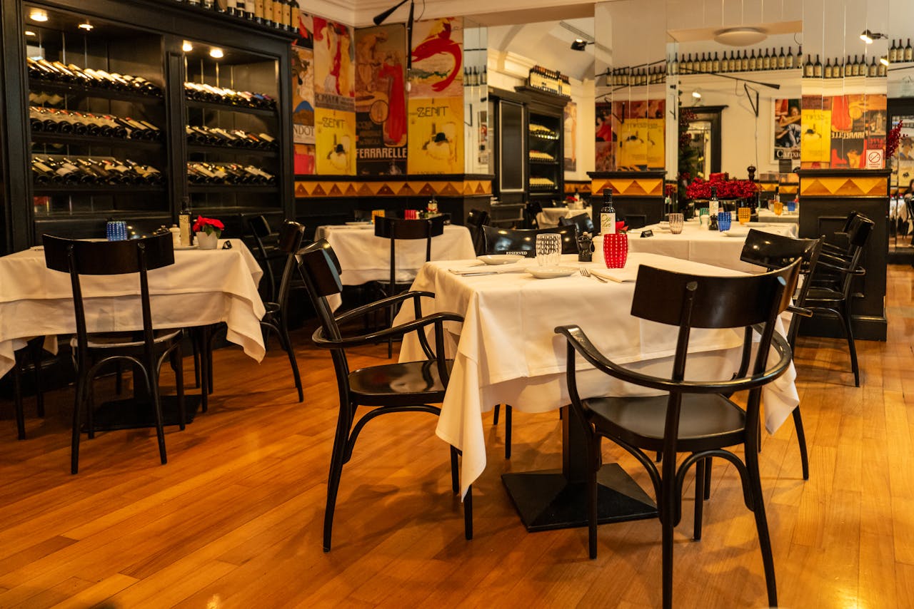 Restaurant Velnorithe State